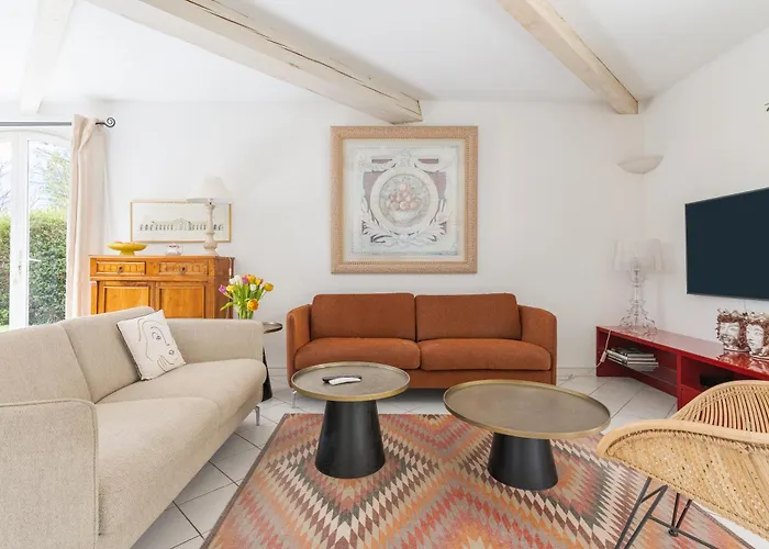 - Chez Dominique Villa *